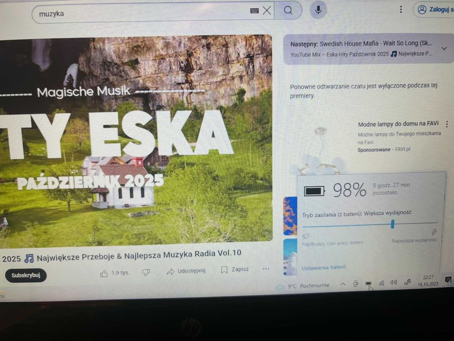 Laptop HP ProBook x360 z ekranem dotykowym.