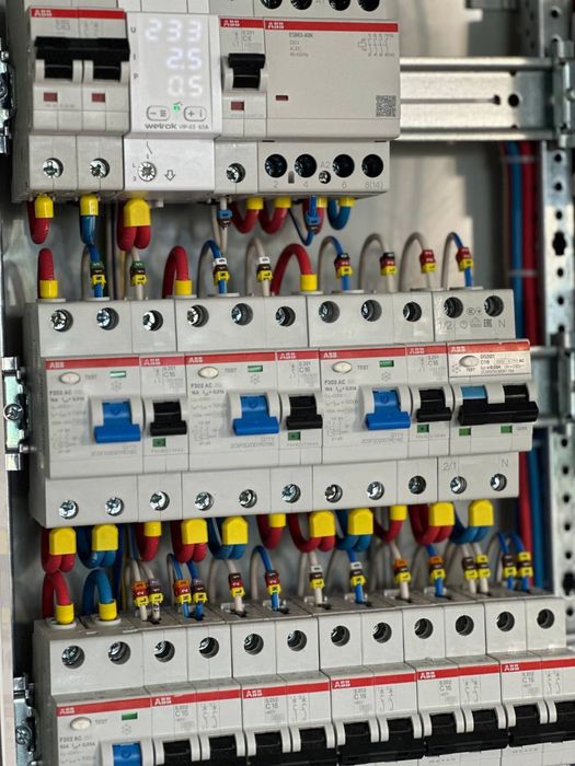Монтаж/Заміна розеток, щитків, проводки | Електрик Житомир