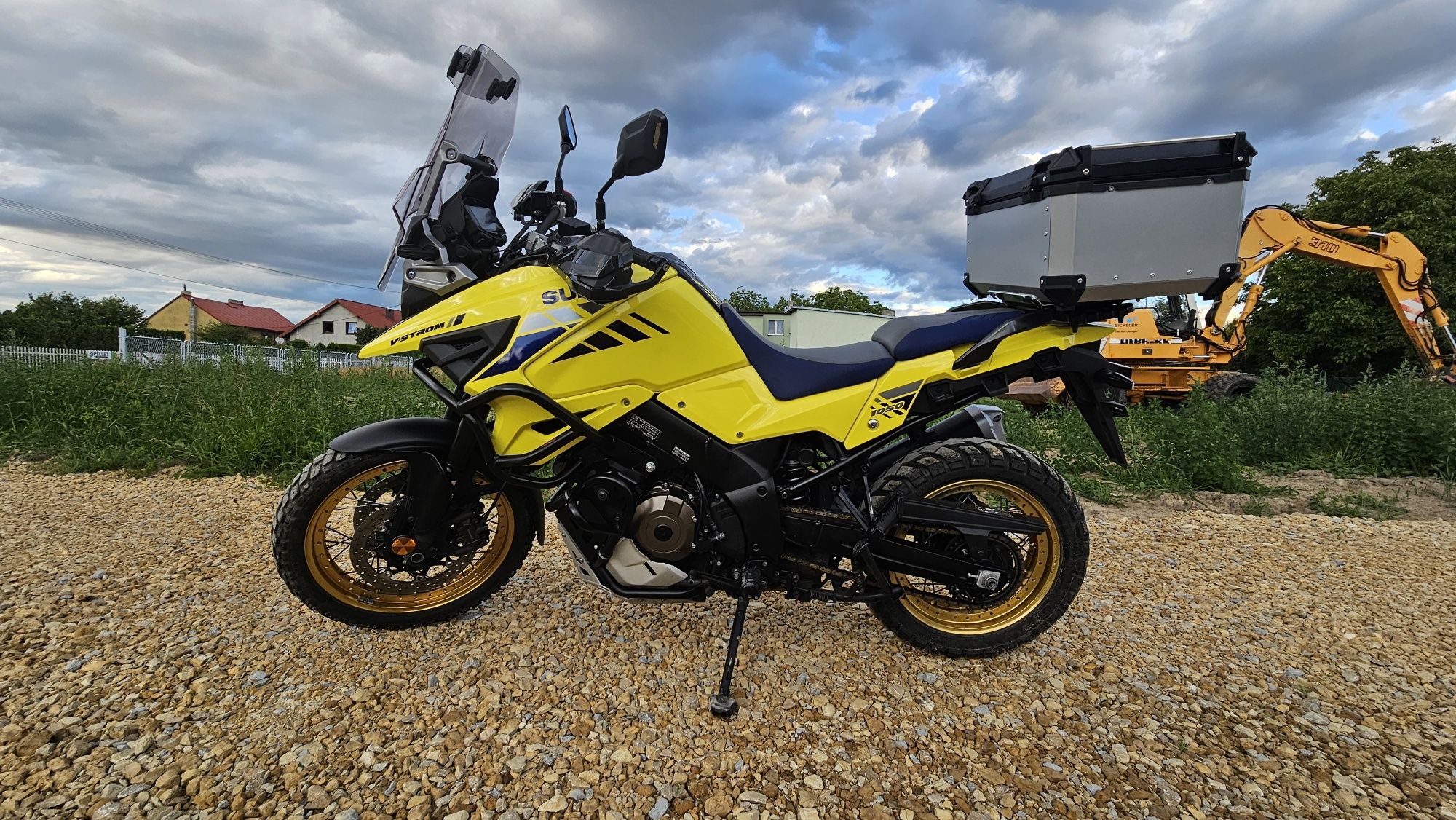 Suzuki dl 1050 xt dl1000 xt  V-Strom super stan