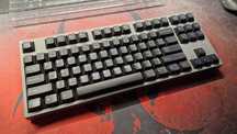 Leopold FC750RBT (Cherry MX Silent Red, Bluetooth/Wired)
