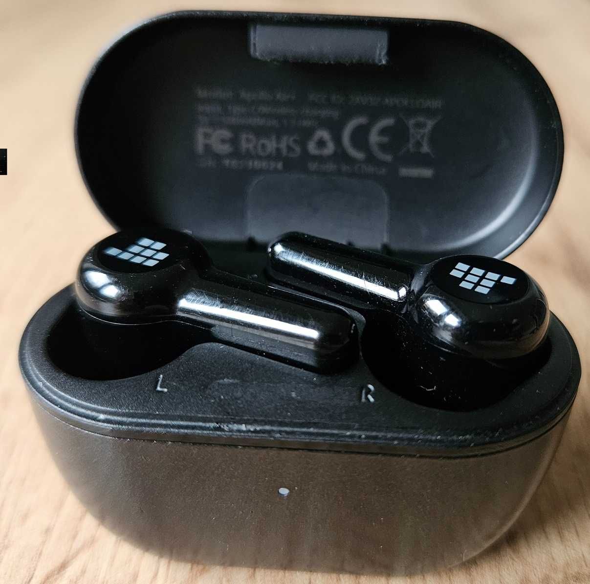 Słuchawki Tronsmart Apollo Air+ ANC TWS - czarne