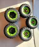 RC escala 1/10 e 1/12Pneus/jantes carros.Novos /semi novos.Ler anuncio