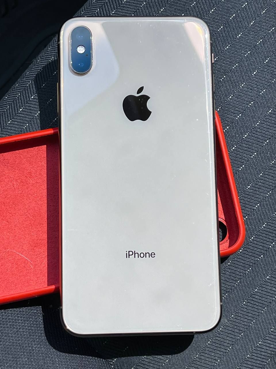 Iphone xs max gold 256gb newerlock