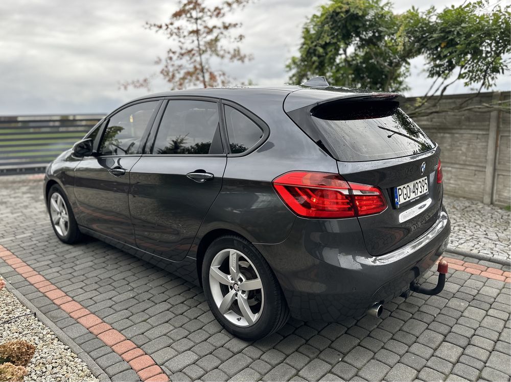 BMW F45 Active Tourer 218D navi,hak,pdc,automat ZAMIANA