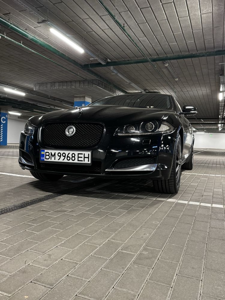 Найтильніший JAGUAR XF 2012 року 3.0 бенз