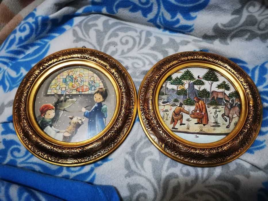 2 molduras em excelente condição
douradas