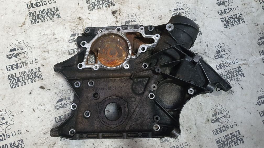 Кришка двигуна передня Mercedes Sprinter w901 2.2cdi om611 R6110151302