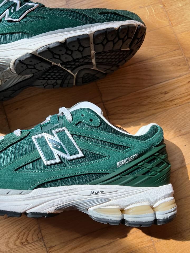 Кроссівки New Balance 1906R