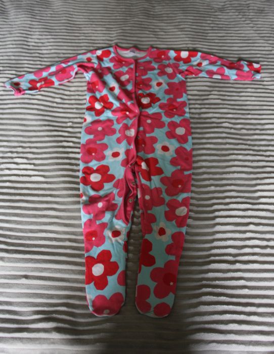 Zestaw: piżamka - pajac (x2); dziewczęce; r.98