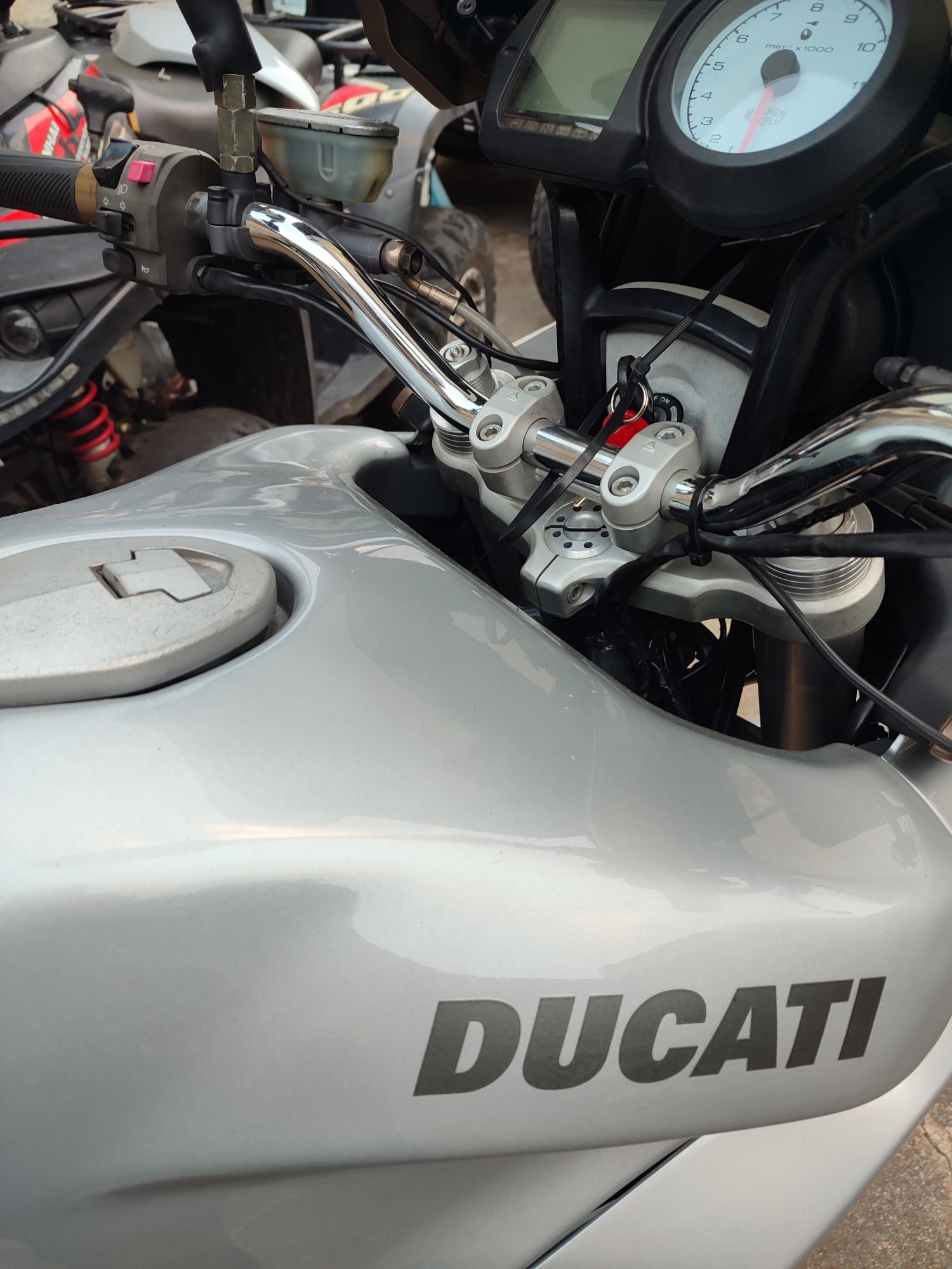 Peças Ducati Multistrada 1000 DS