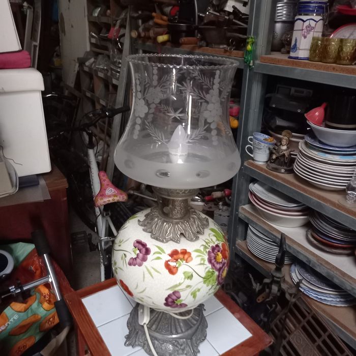 Candeeiro de porcelana
