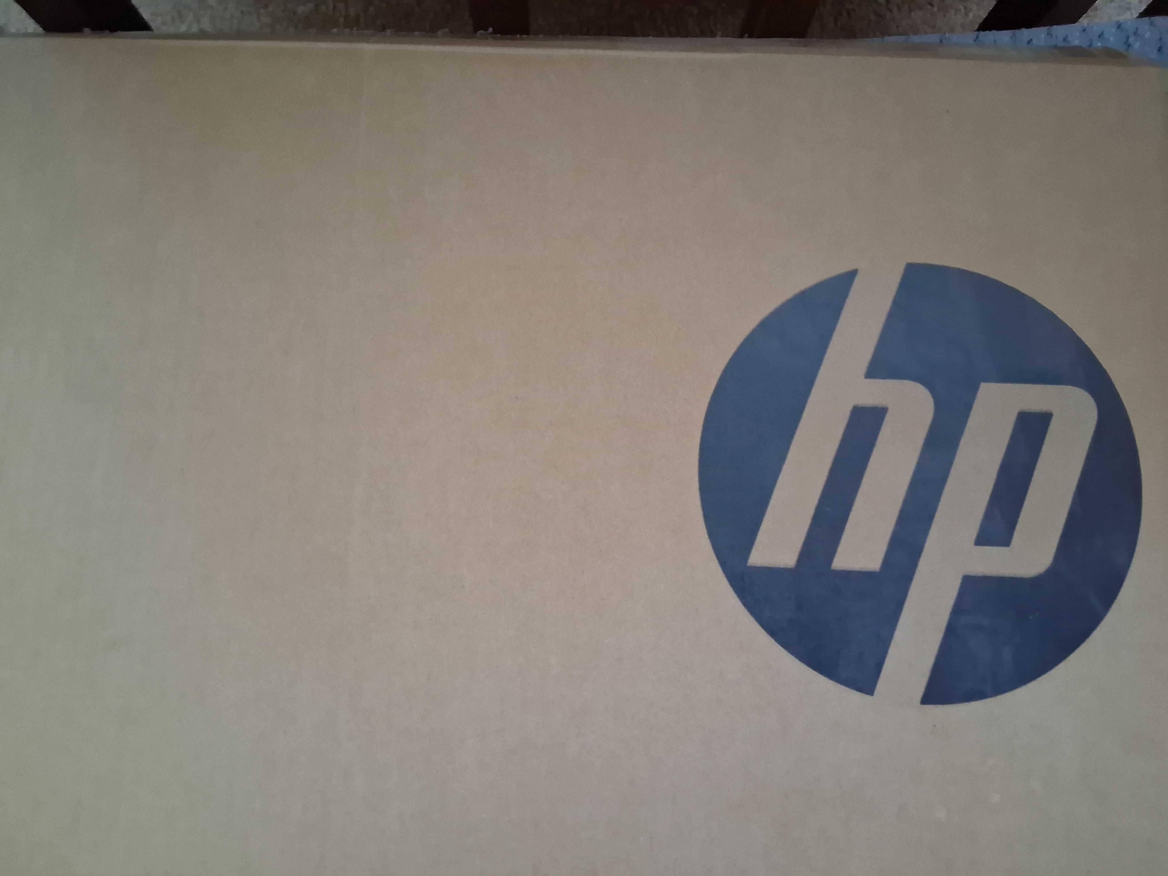 HP  15-db Laptop