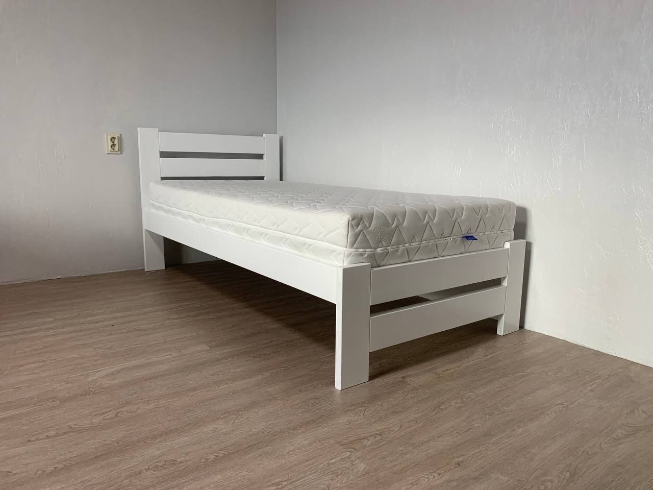 Ліжко дерев'яне з масиву клена двоспальне 180х200. Кровать деревянная