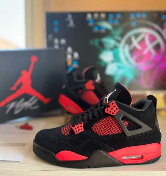 Jordan 4 Retro Red Thunder R.43
