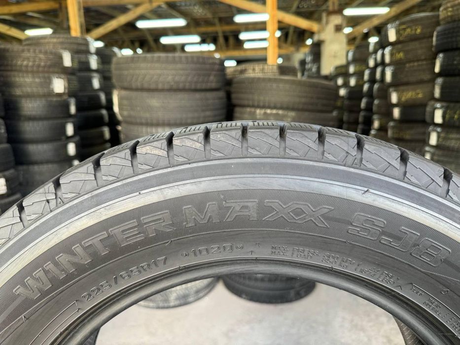 225/65 r17 dunlop winter maxx sj8 9mm шини бу зима