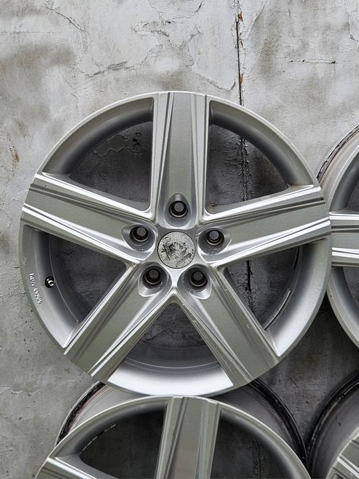 Диски 5×108 r17 титани Peugeot r17 Диски Citroën Peugeot r17 5×108