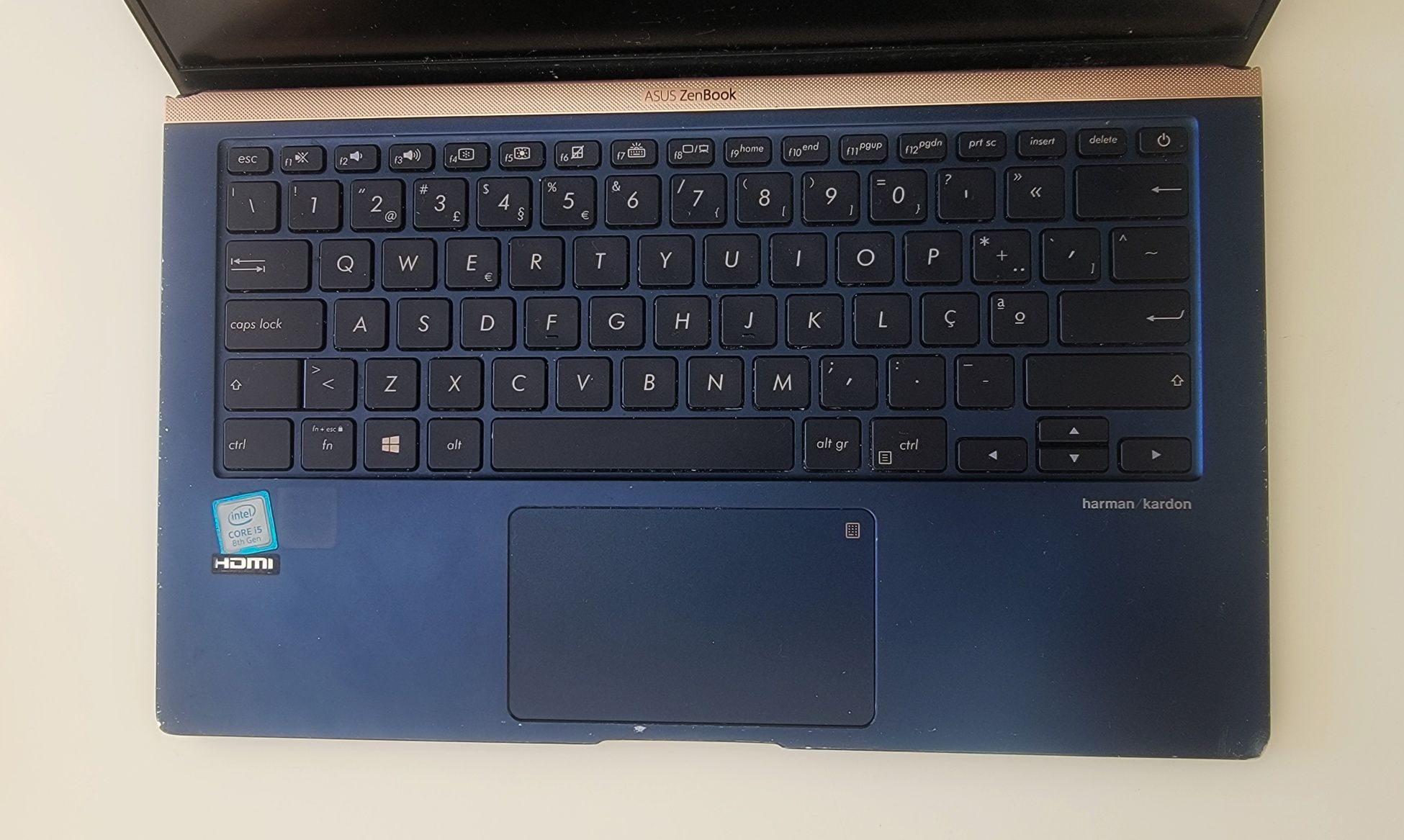 Portátil ASUS ZenBook 14 UX433F