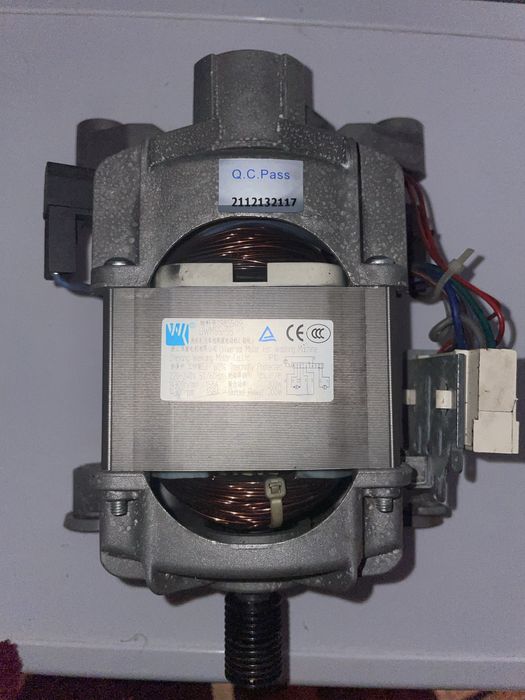 Продам мотрчик стиральной машинки