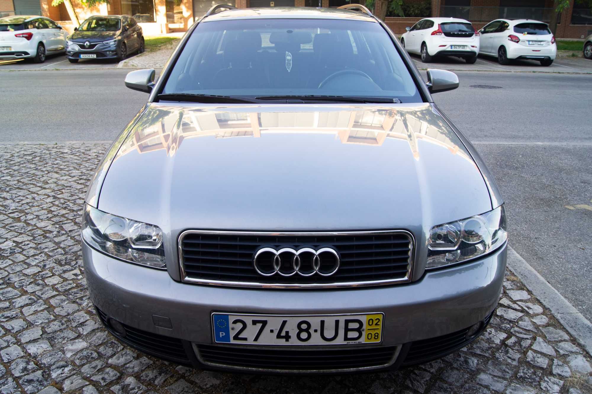 Audi A4 Avant Nacional, único dono, 228k km, PD130, cx6