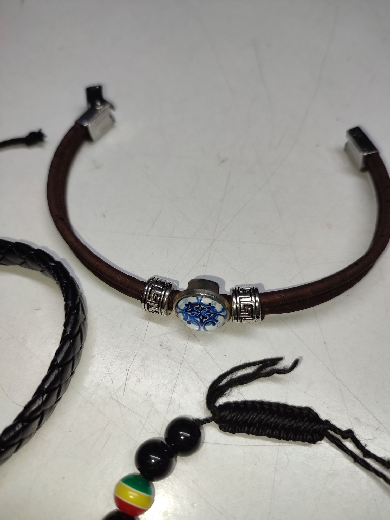 Três Pulseiras Homem e Mulher