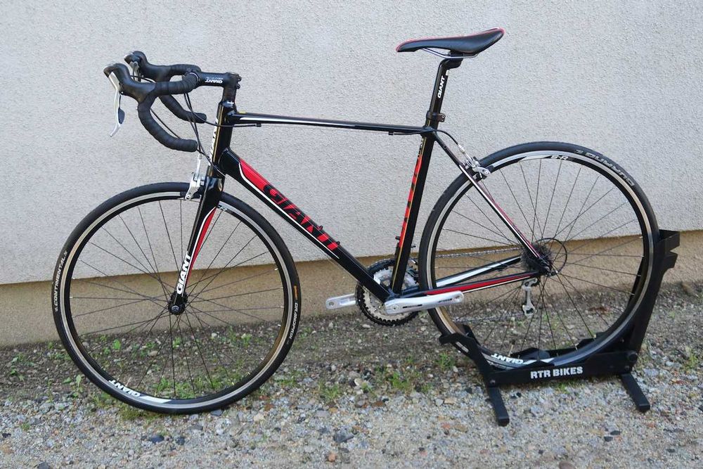 Rower szosowy Giant Defy M/L Tiagra ZADBANY