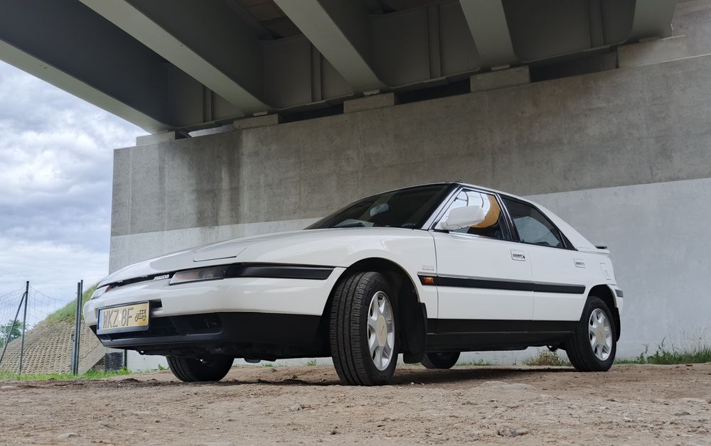 Mazda 323F 1.8 GT