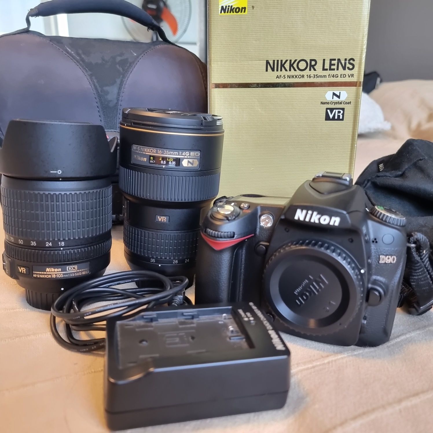 Nikon D90 kit/AFS 16-35