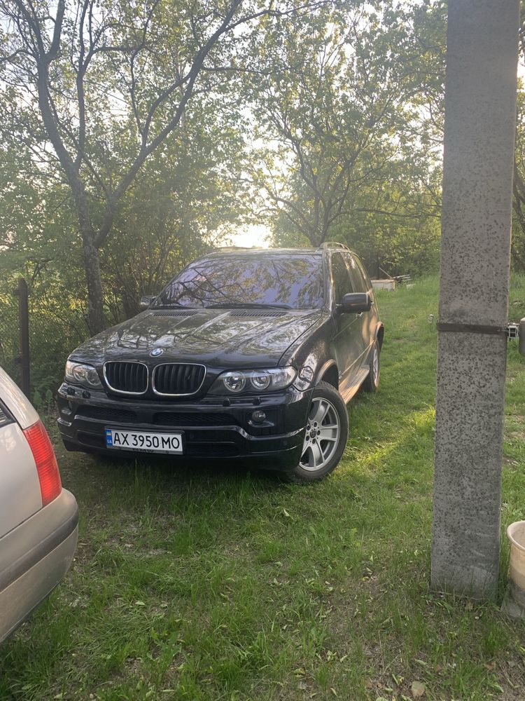 Продам BMW x5 e53 2005