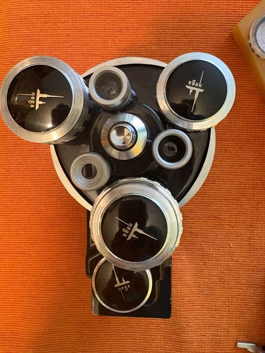 Кінокамера Нева 2