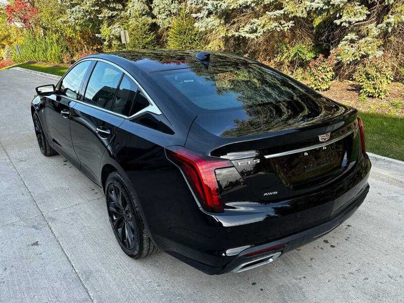 2024 Cadillac CT5
