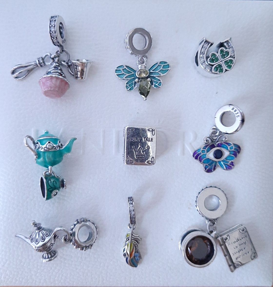 Charms em prata esterlina