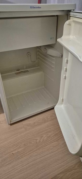 Lodówka Electrolux - mała