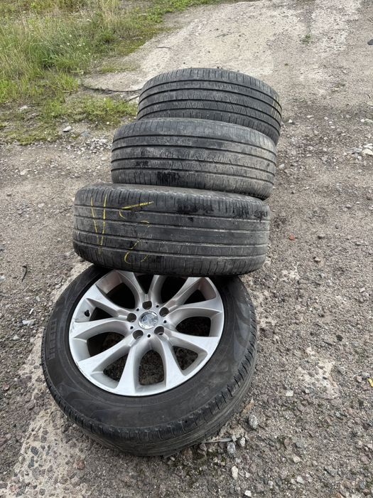 Диски з резиною на BMW R19