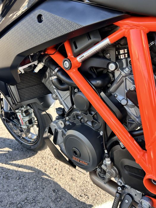 KTM 1290 Super Duke GT