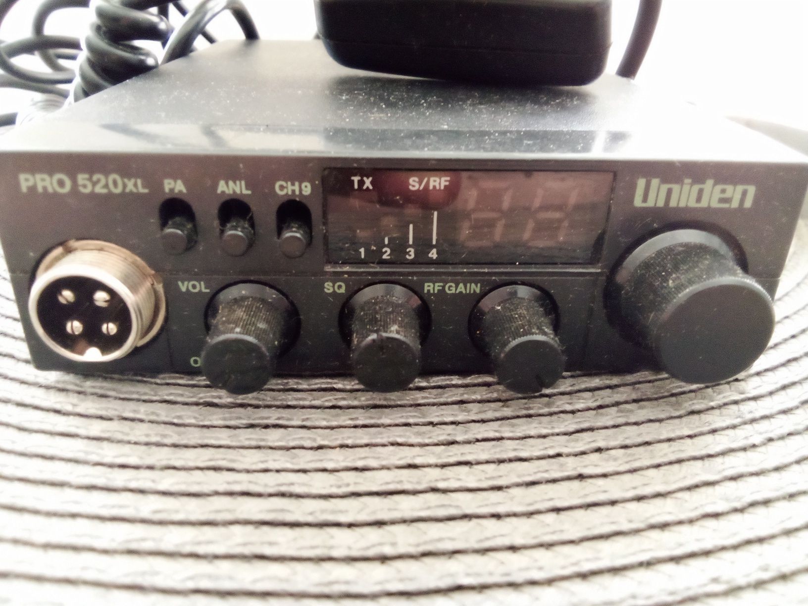 CB Radio Uniden Pro 520 XL
