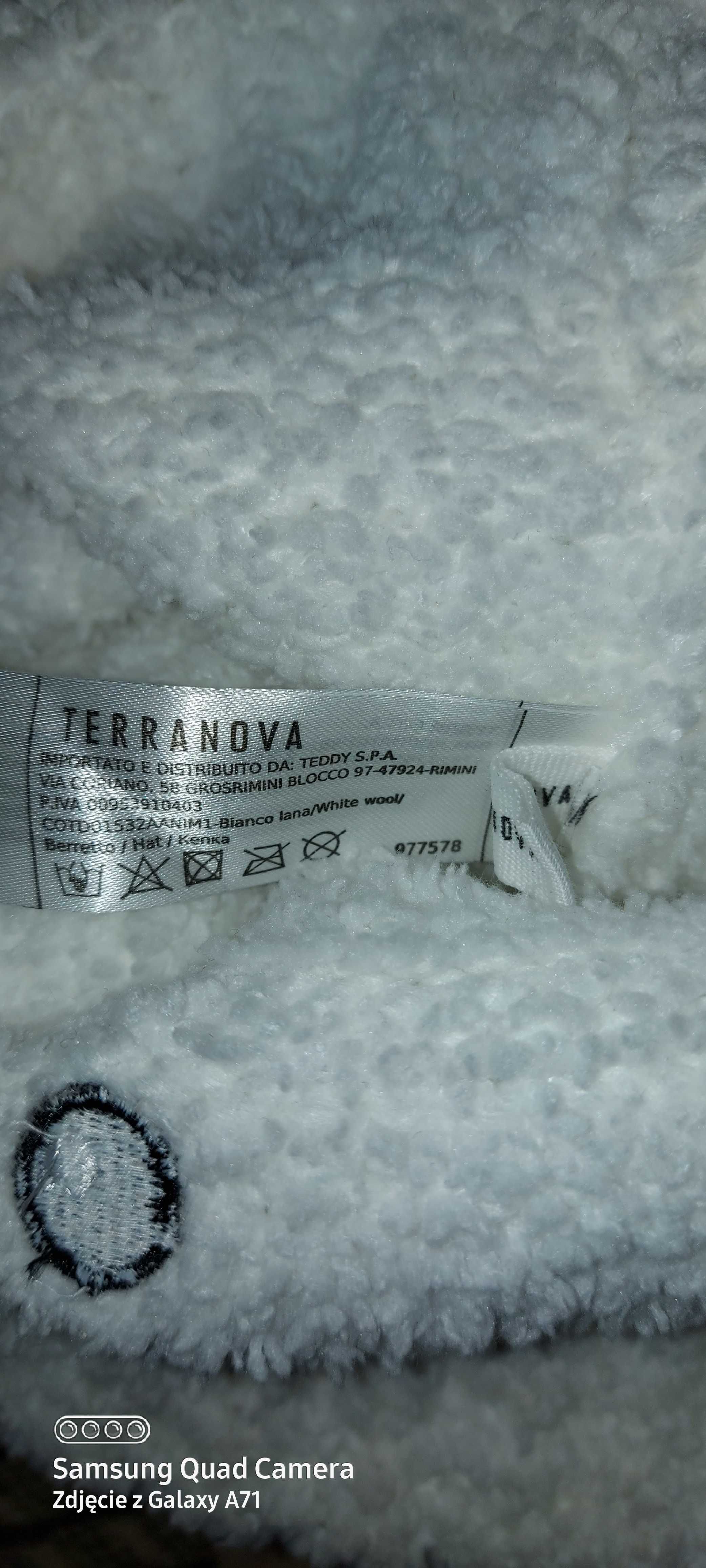 Czapeczka zimowa Terranova.