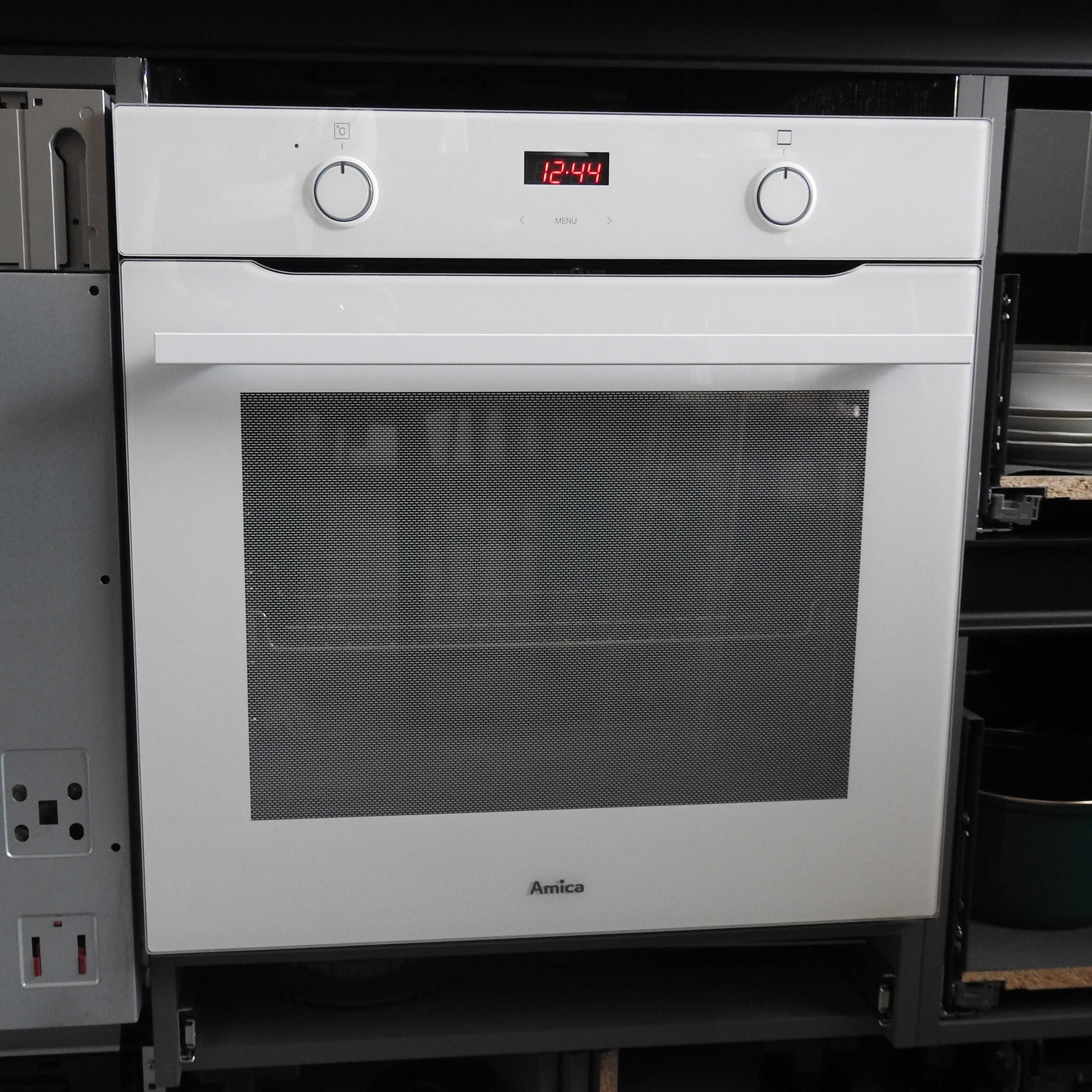 Piekarnik Amica ED37619W X-TYPE OPENUP