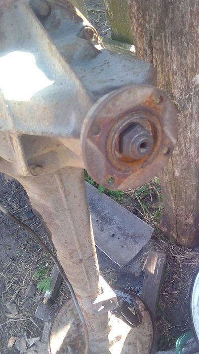 Продам терміново  Мост на москвич