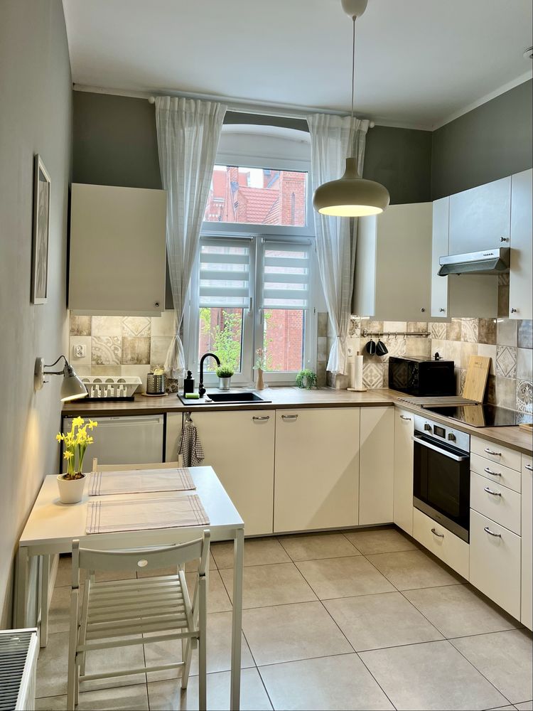 Wyjątkowy apartament dla 3 osób blisko stacji PKP