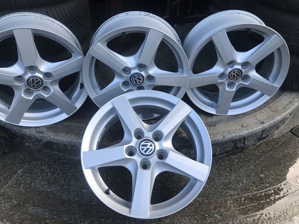 Диски R16 5x112 6,5Jx16H2 ET33  Audi/Volkswagen