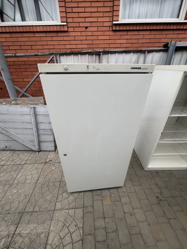 Холодильник Liebherr profi line, 2 шт.