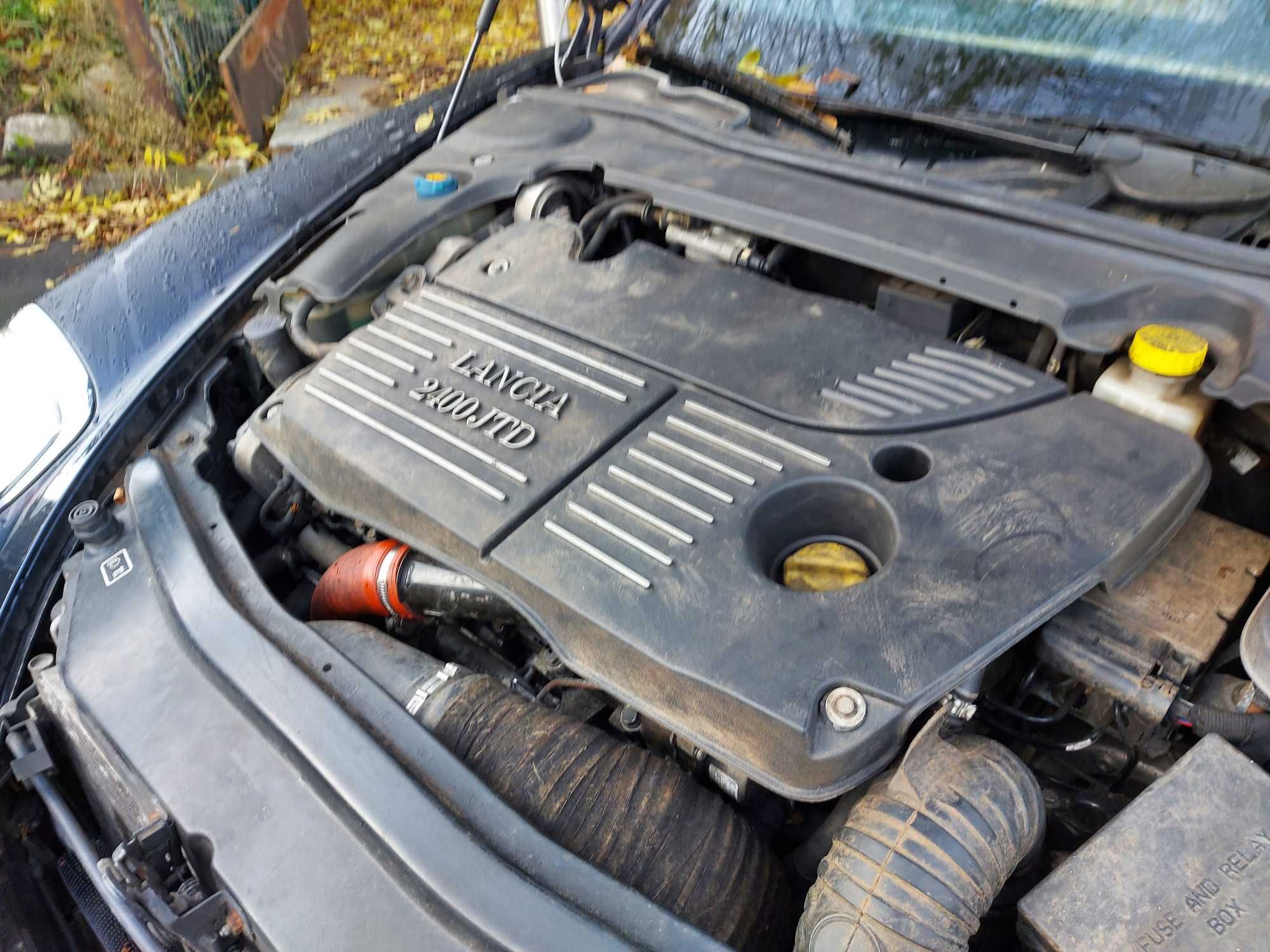 Silnik Lancia Thesis 2,4 JTD 180 TYS FV części/transport/dostawa