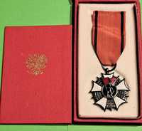 Order Sztandaru Pracy II Klasy z legitymacją.