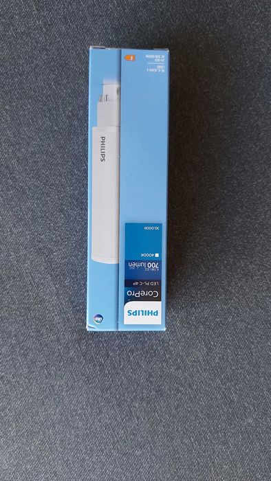 Żarówka Philips CorePro LED PL-C 4P 9W  ---6.5W