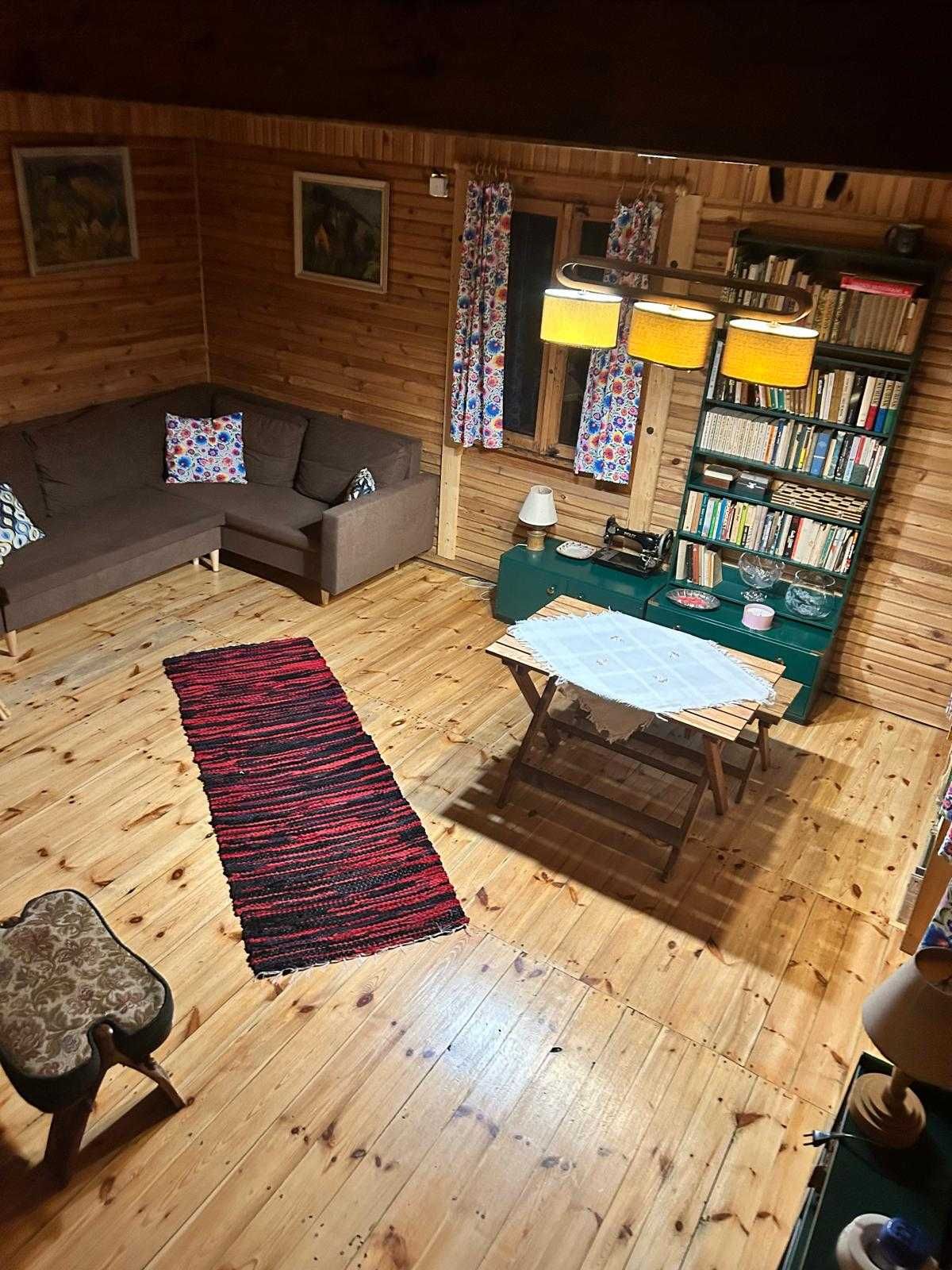 Dom z linią brzegową Narwi 3