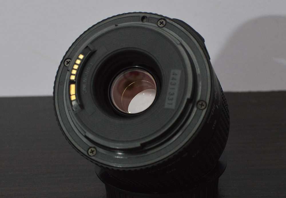 Зеркальный пленочный Canon EOS 300 / Canon EF 28-80-90-105 mm