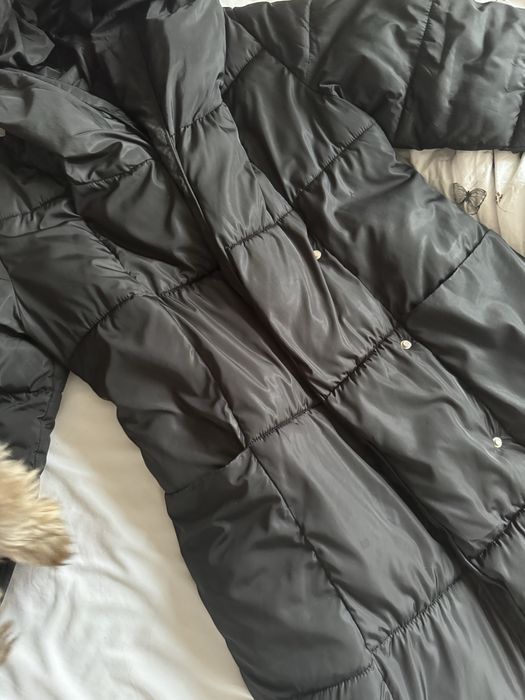 Пуховик жіночий