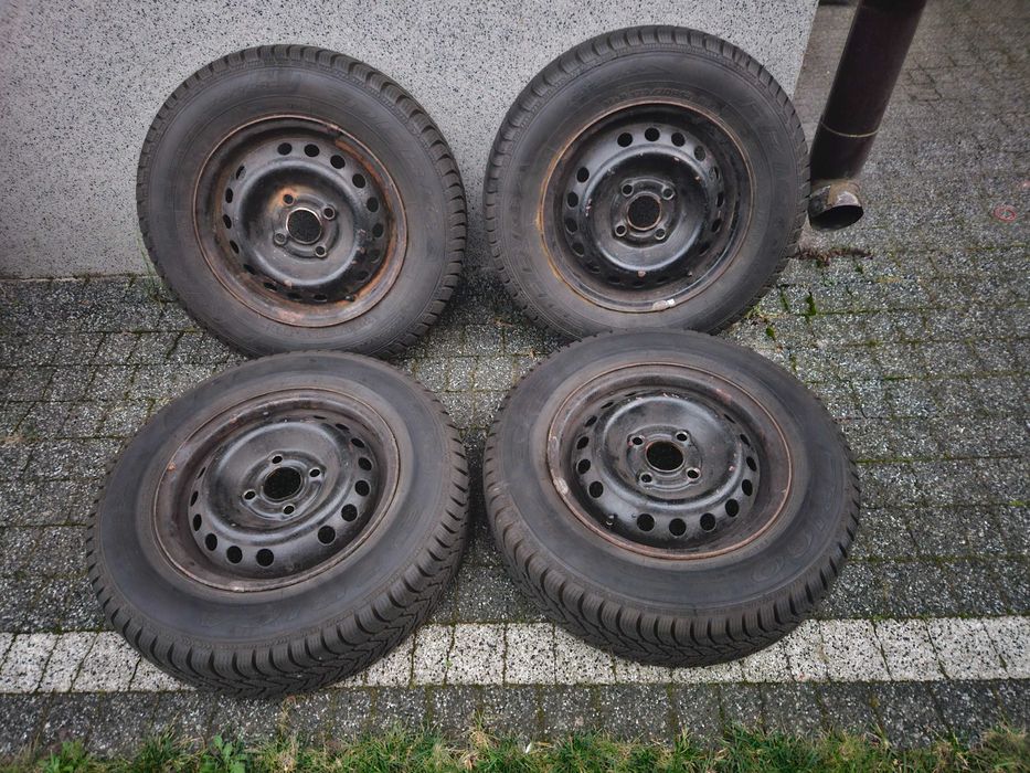 Opony Zimowe Dębica Frigo 2 175/70 R13 wraz z felgami 4x100