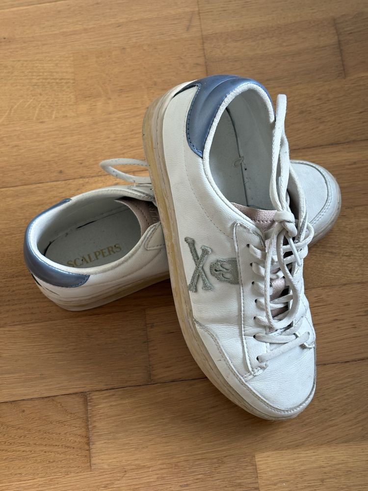 Tenis scalpers brancos