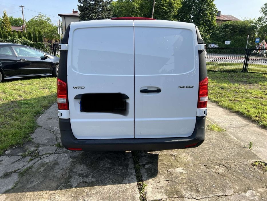 Mercedes Benz Vito 2017 rok 114 2.2 CDi 3-osobowy VAT zamiana sprzedaz